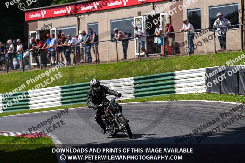 Vintage motorcycle club;eventdigitalimages;mallory park;mallory park trackday photographs;no limits trackdays;peter wileman photography;trackday digital images;trackday photos;vmcc festival 1000 bikes photographs